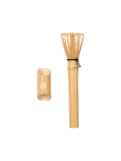 Matchabesen mit Bänkchen