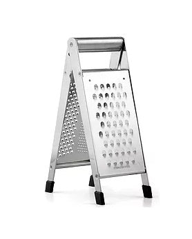 Folding grater with 3 grating surfaces
