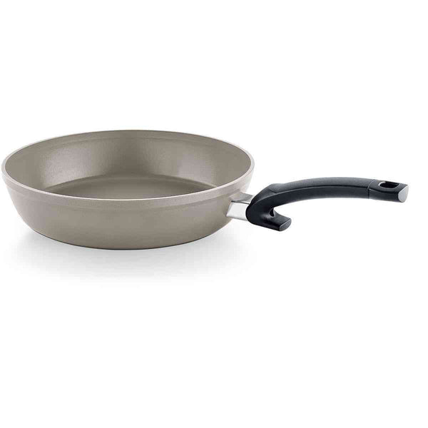 different Ceratal® Fissler ceramic Kochtail – Comfort pan, sizes